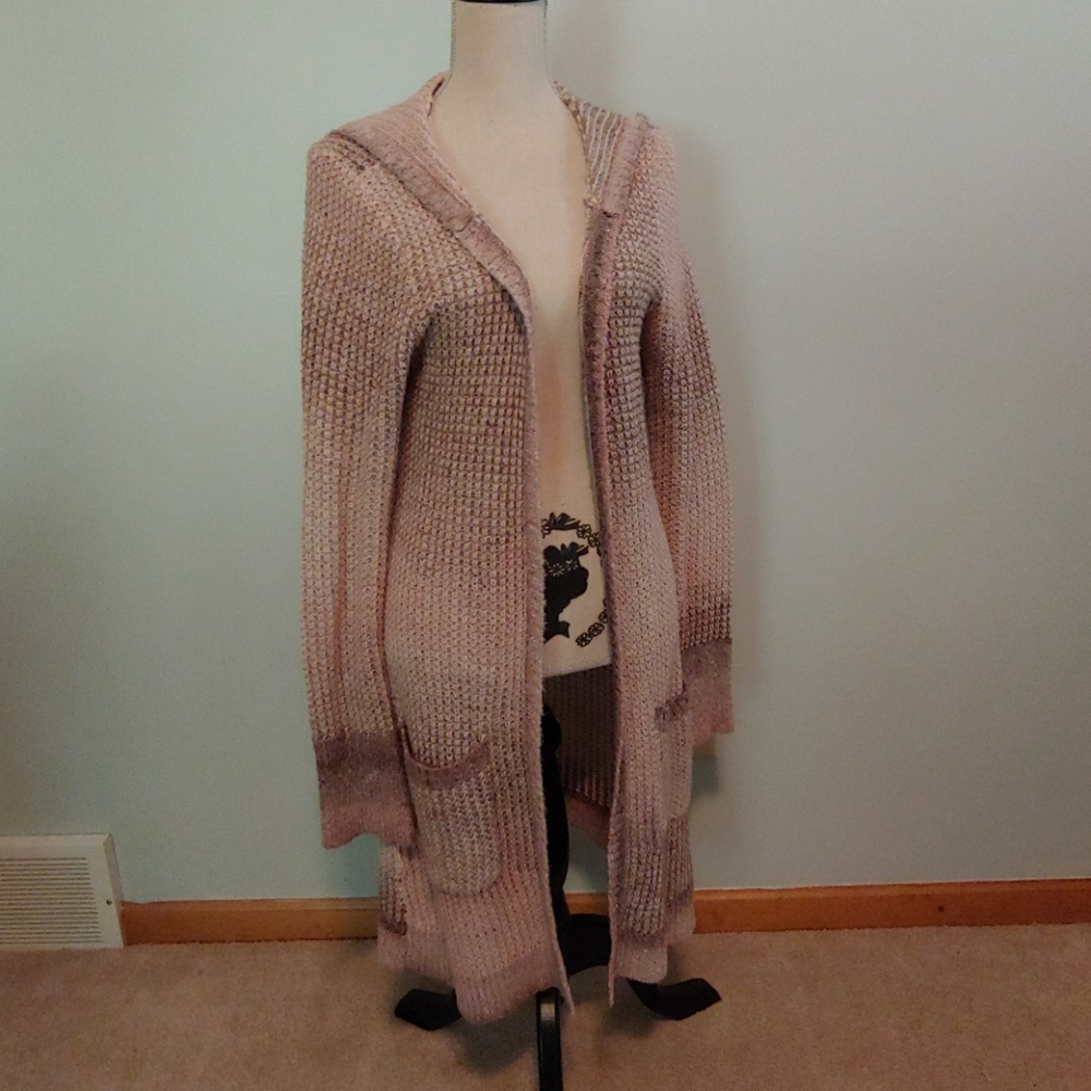 Hooded sweater